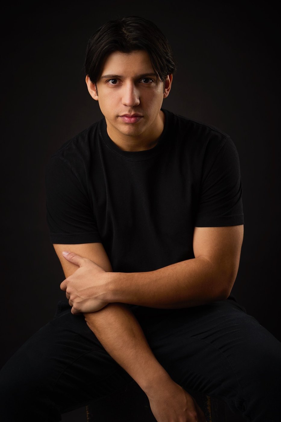 Kevin Alves on the emotional Vancouver set of 'Yellowjackets' final season