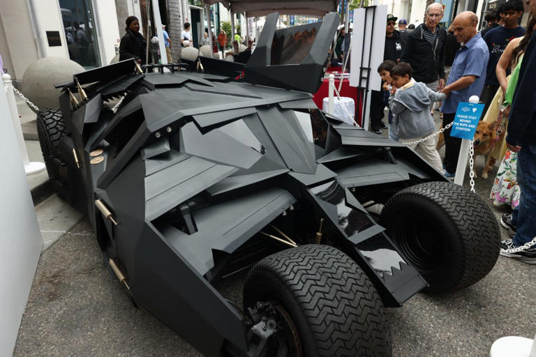 Supercar showdown on Rodeo Drive as the Batmobile lines up with world’s ...