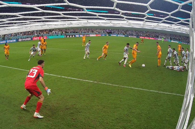 Wout Weghorst finished an instinctive move from the Netherlands against Argentina in 2022
