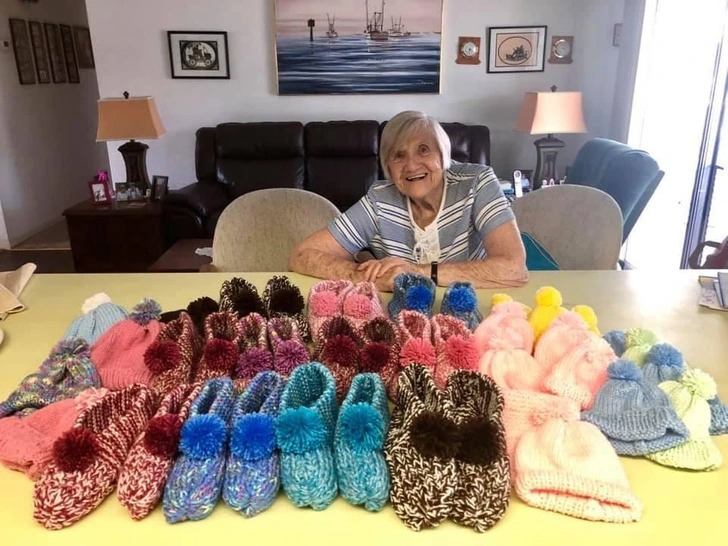 14 bright stories that teach us kindness is the most universal language ...