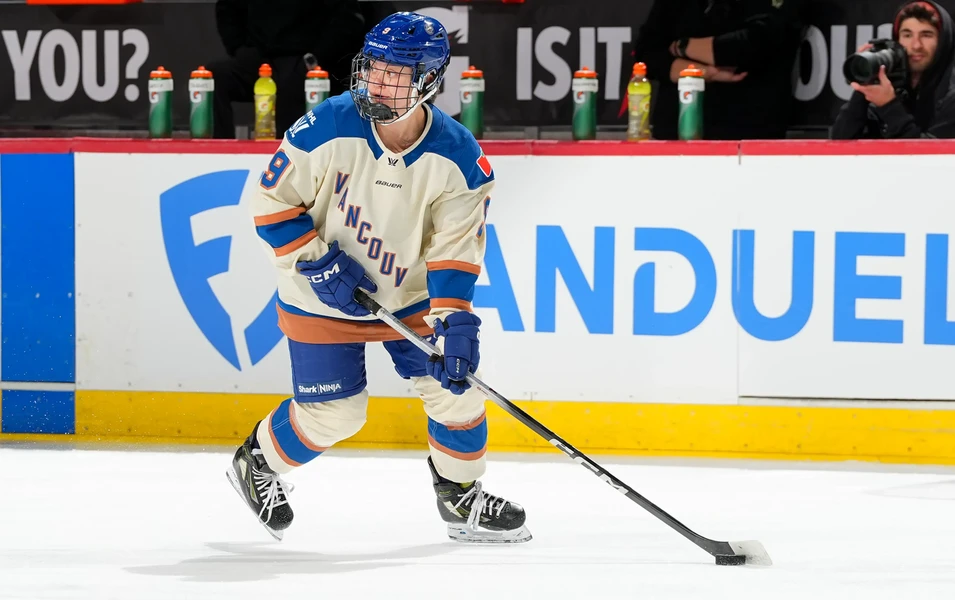 PWHL teams make key signings as open market heats up