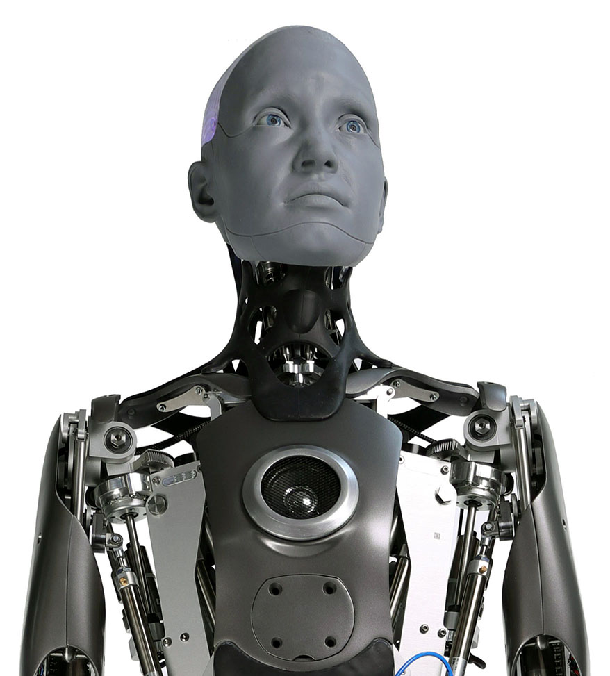 Humanoid robotics push boundaries at Beijing's WRC 2024