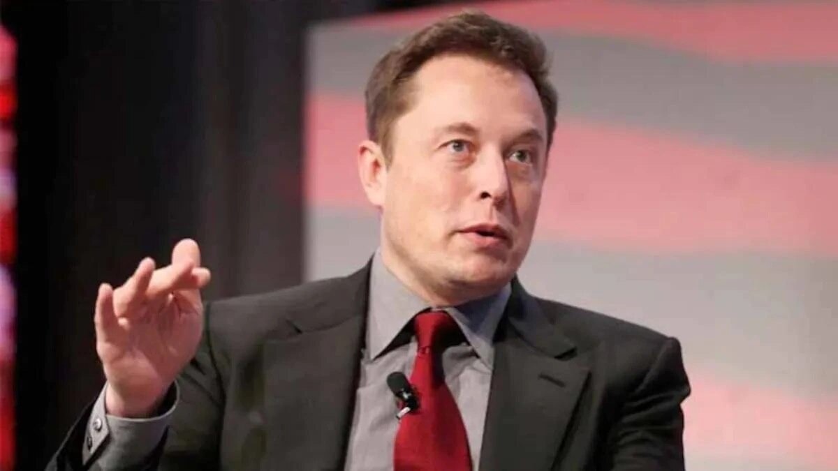 Elon Musk says AI will probably become smarter than all humans in 4 years