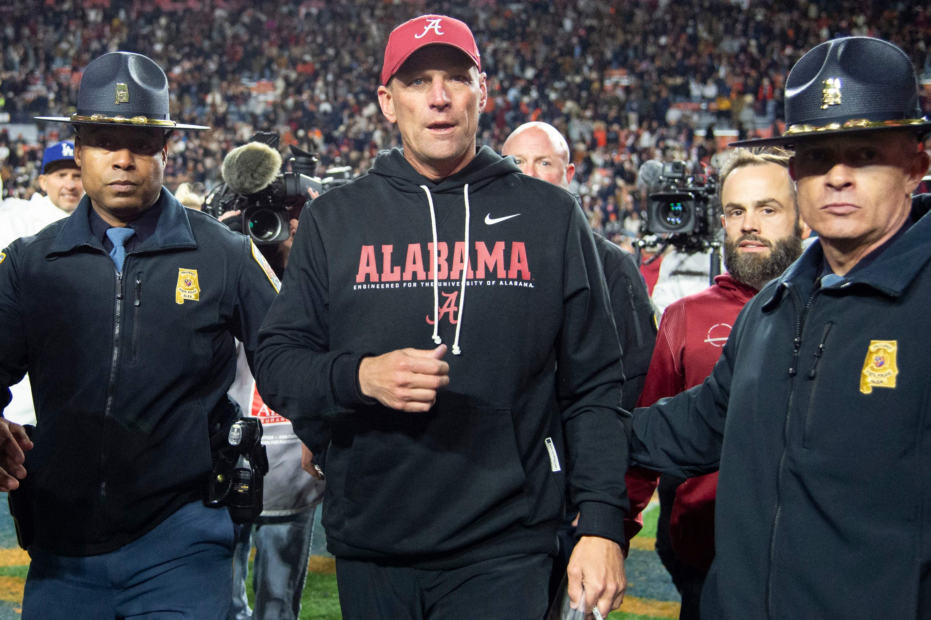 Alabama just made a major move for a fast-rising EDGE days before his ...