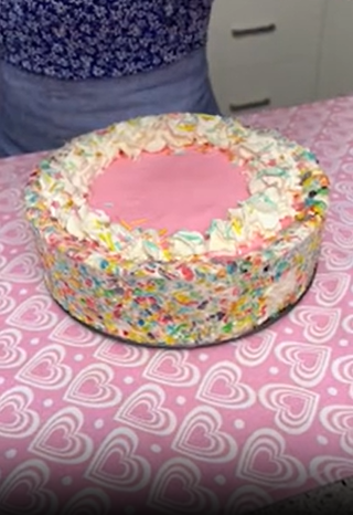 How to make the ultimate Fruity Pebbles cheesecake at home