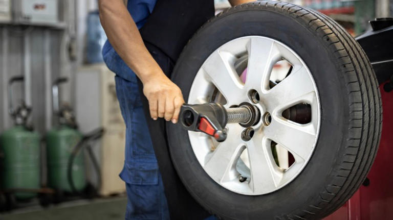 Tire balance vs. alignment: How to know which one you need