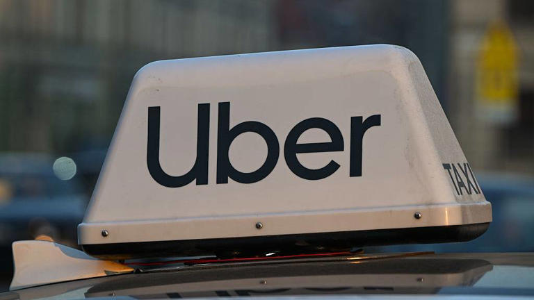 Part-time Uber driver shares payslip proving exact amount he makes