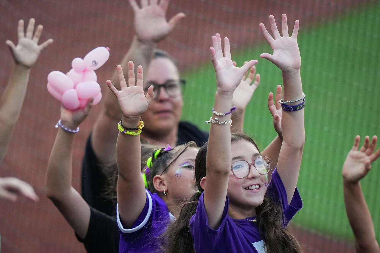 'That could be like me': Texas Volts inspire new softball players after ...