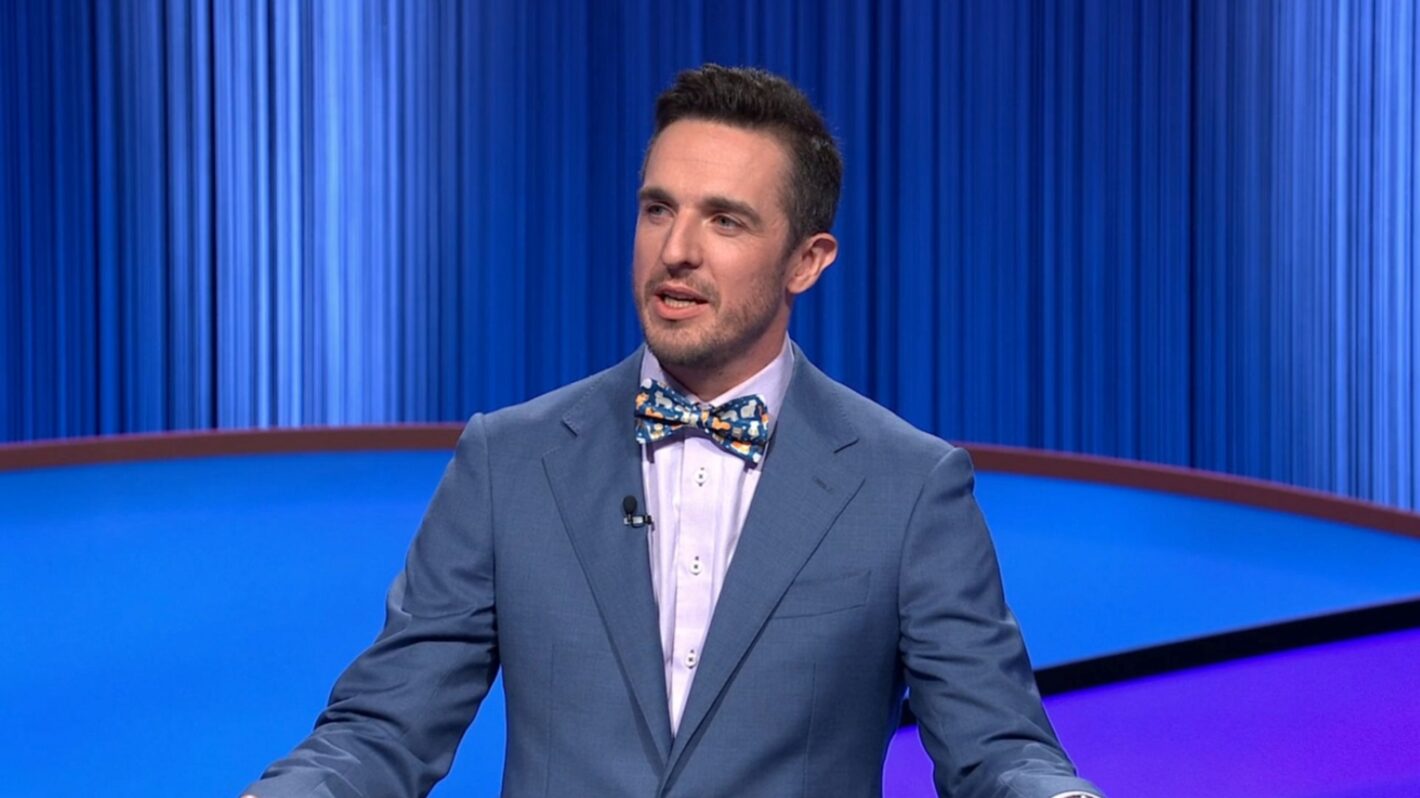 'Jeopardy!' contestant speaks out as fans say he deserves second chance