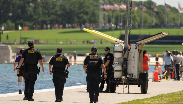 At least five people arrested in alleged tampering of Reflecting Pool ...