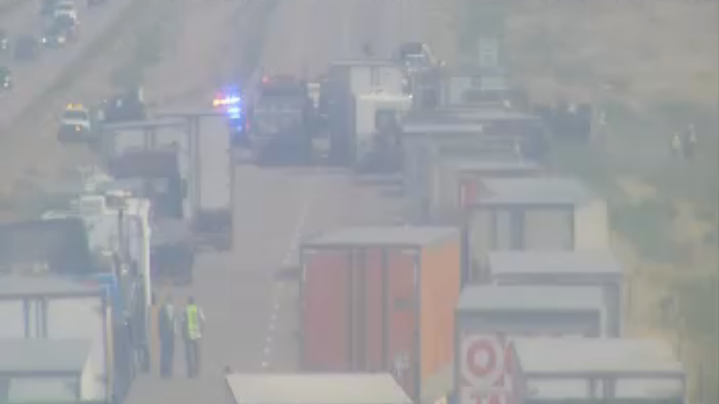 I-25 southbound back open in southern Colorado after rollover semi crash