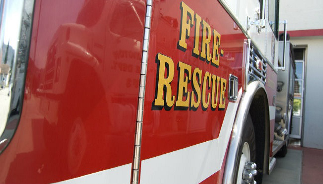 10 people displaced by Elk Street apartment complex fire in Syracuse; blaze believed to be accidental
