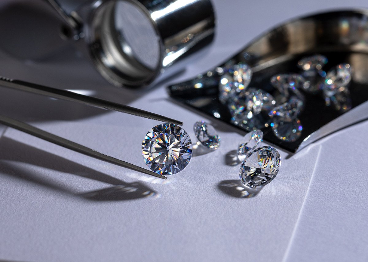 A complete guide to lab-grown gemstones
