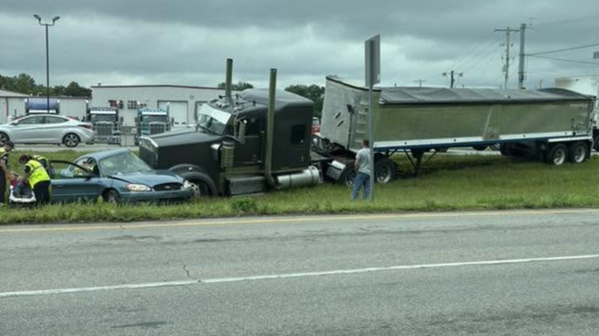 Crash between car and semi on US 41 near Mt. Pleasant Rd.