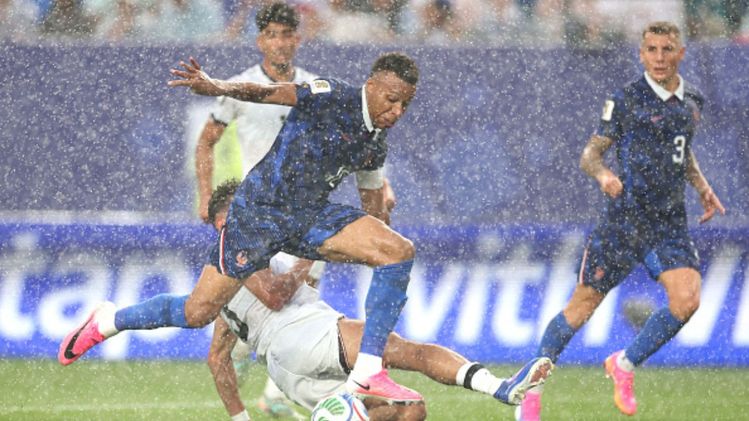 Weather forces first delay of 2026 World Cup match as France-Iraq clash ...