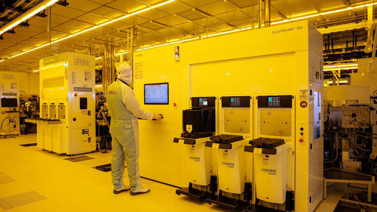US fuels $50M Texas chips expansion to quadruple indium phosphide wafer ...