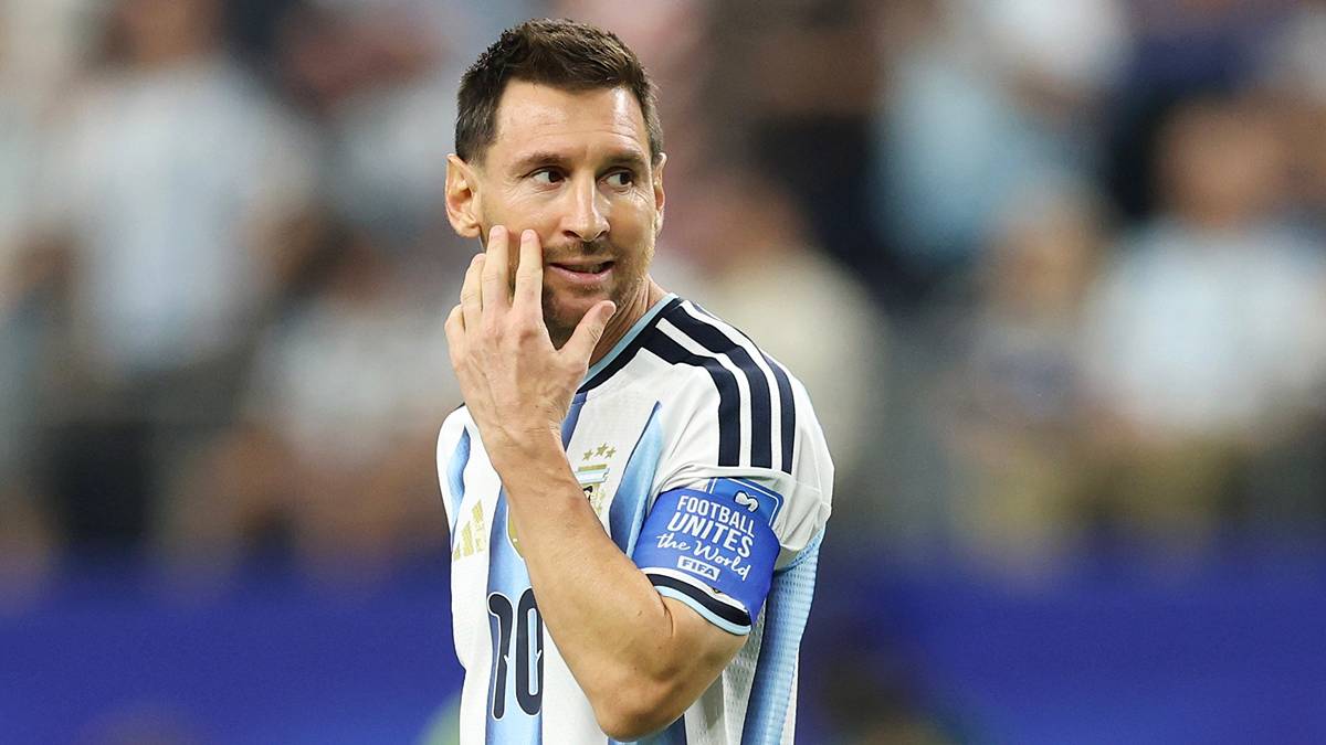 Closing bell: Another record for Messi, another messy arvo for the ASX