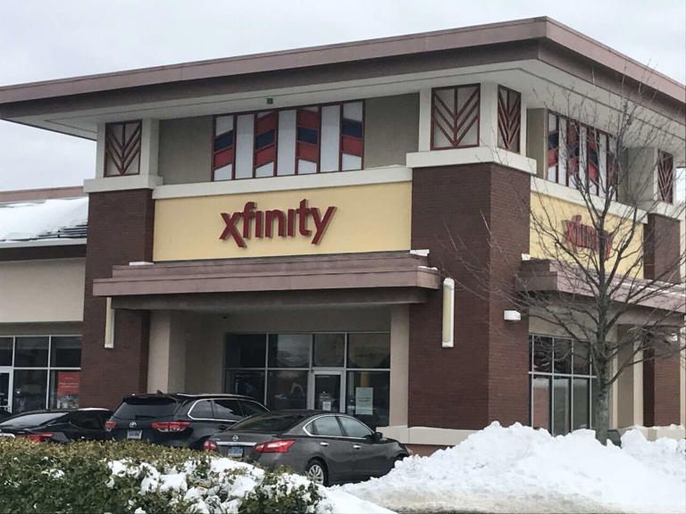 Comcast Xfinity services mostly restored after thousands of outages