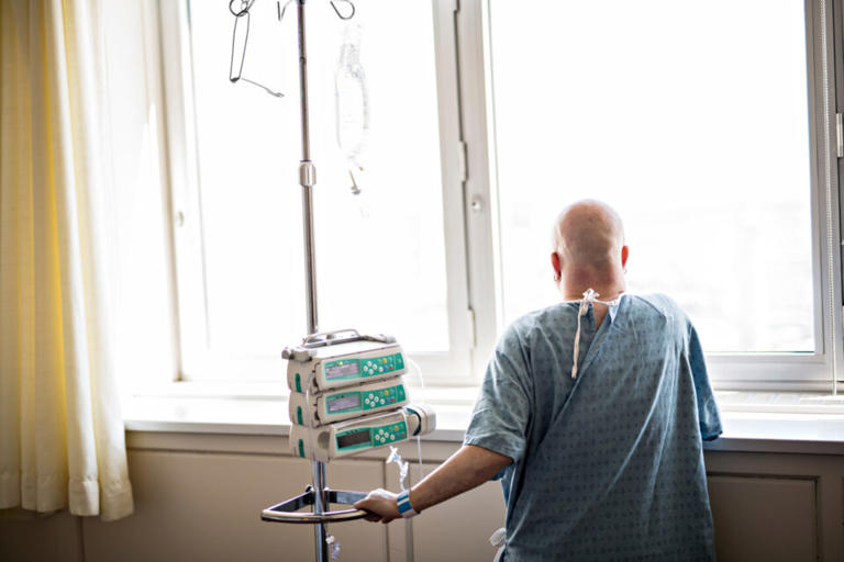 Cancer du poumon, AVC, maladie d'Alzheimer… 640 000 décès chaque année — free download