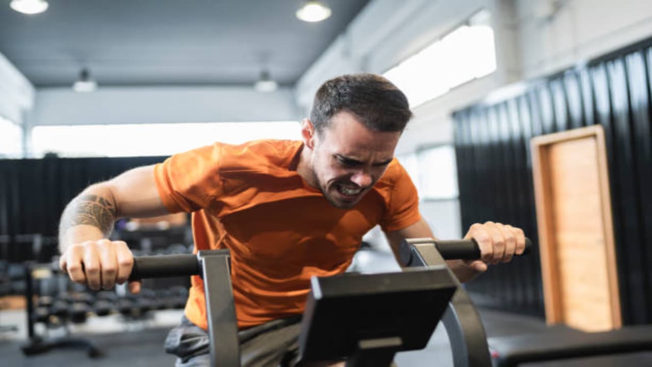 Overtraining: 6 signs you’re pushing too hard, stop before it’s too late!