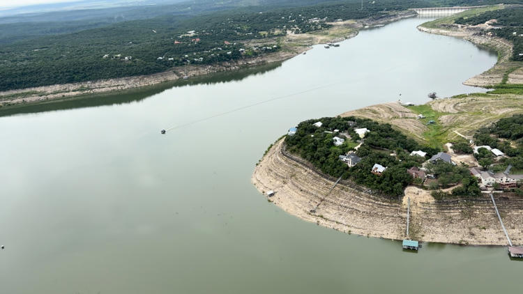 'Please God, keep it coming' | Recent rains raise Medina Lake levels ...