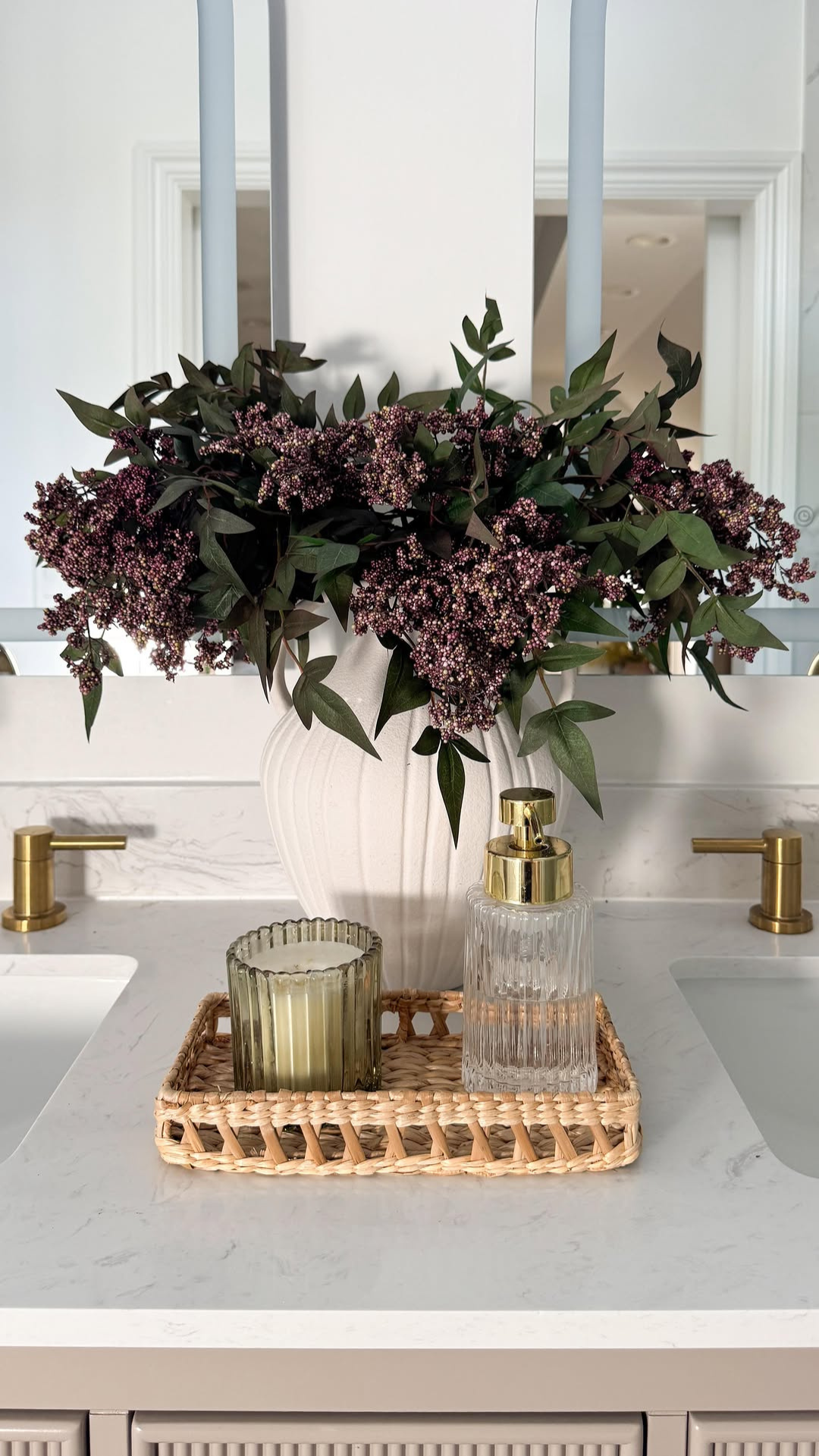 Simple vase styling ideas with faux floral stems