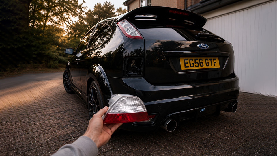 Are euro reverse lights actually road legal?