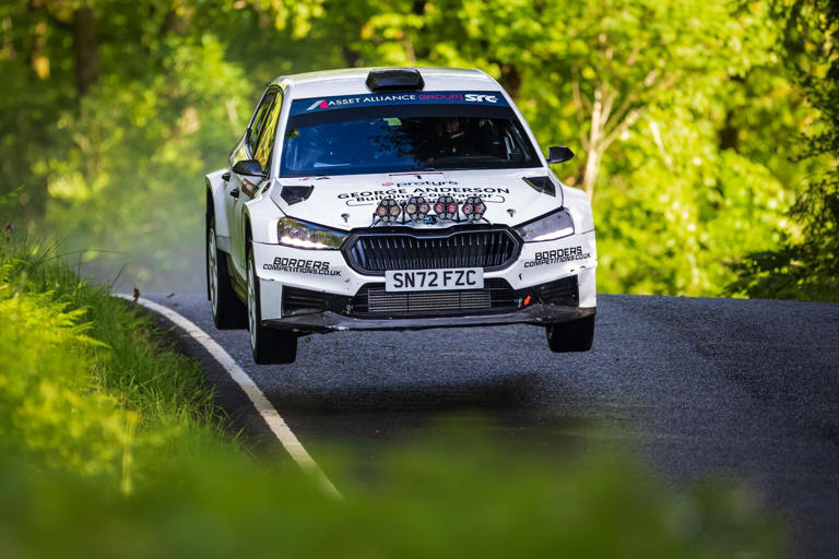Duns driver Garry Pearson chalks up three wins out of three in Scottish ...