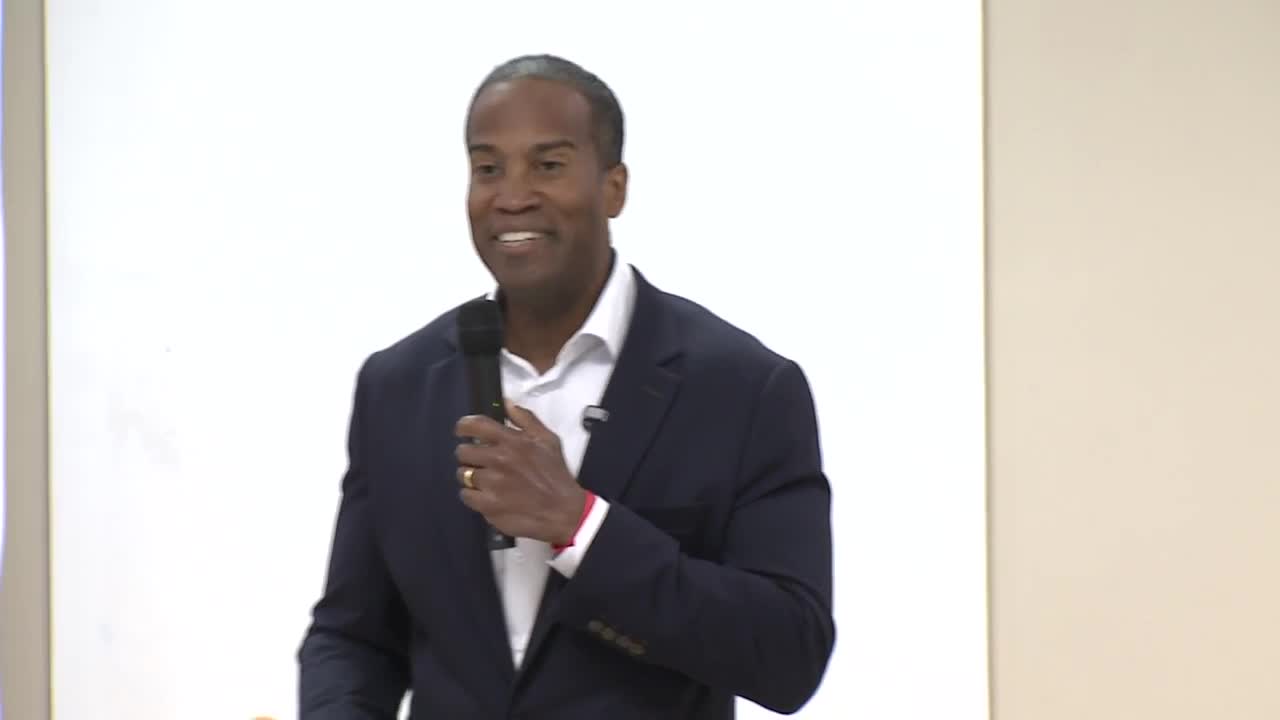 John James appears at Ottawa County prayer breakfast