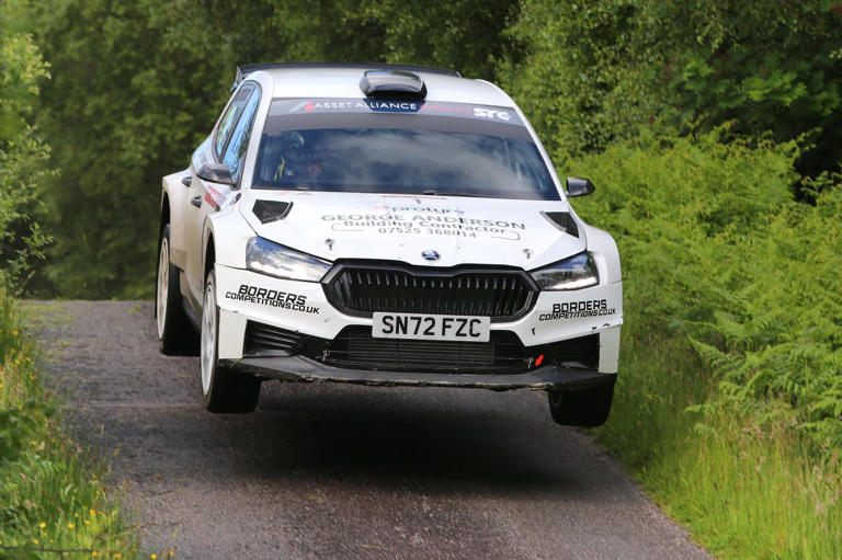 Duns driver Garry Pearson chalks up three wins out of three in Scottish ...