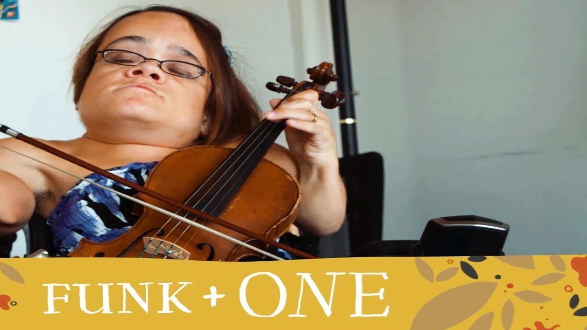 Gaelynn Lea, the violinist redefining music and inclusion