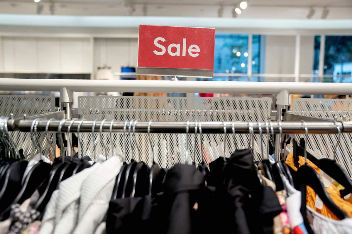 The 'five outfit rule' can stop you from buying clothes you never wear ...