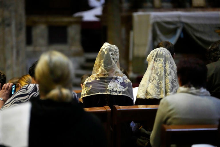 Kentucky bishop tells priest to stop conducting traditional Latin mass