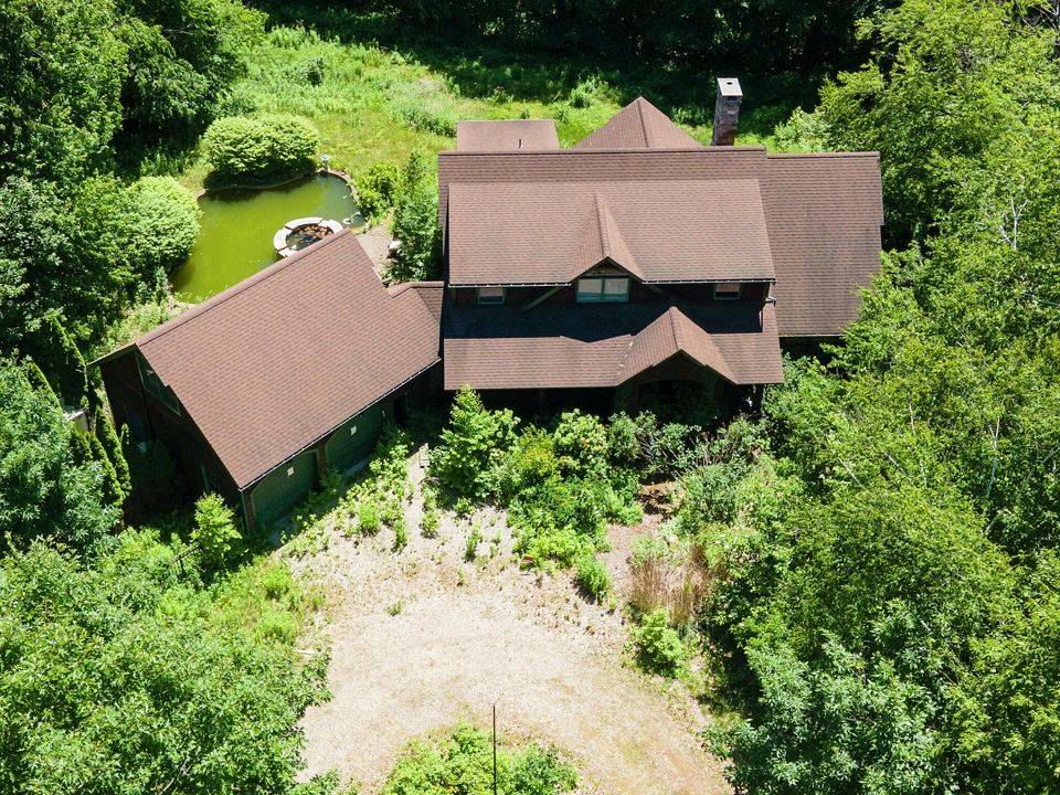 Questions surround discovery of bodies at Burlington foreclosed home