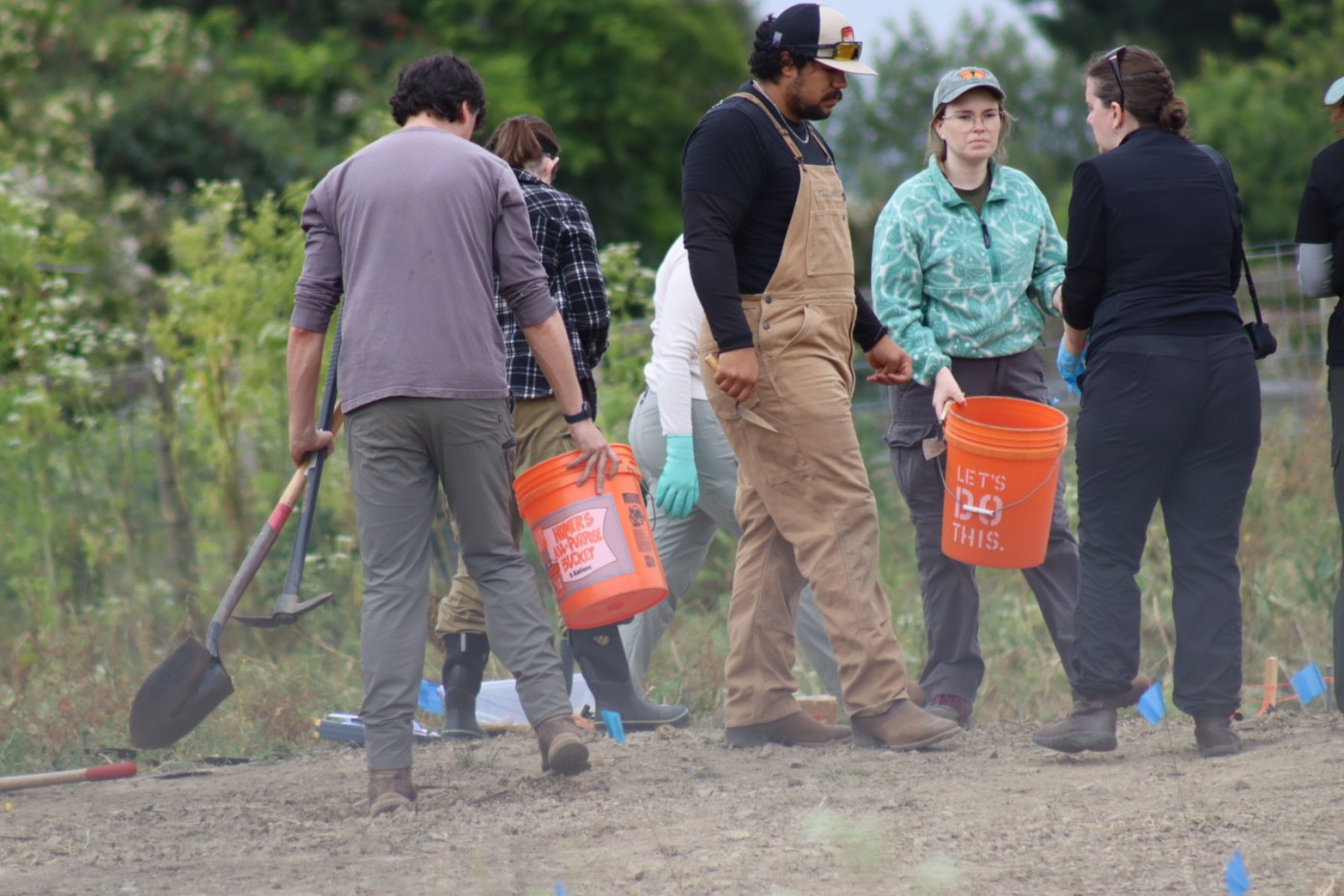 ‘Looking for bodies’: HCSO, FBI, other agencies descend on Miranda’s ...