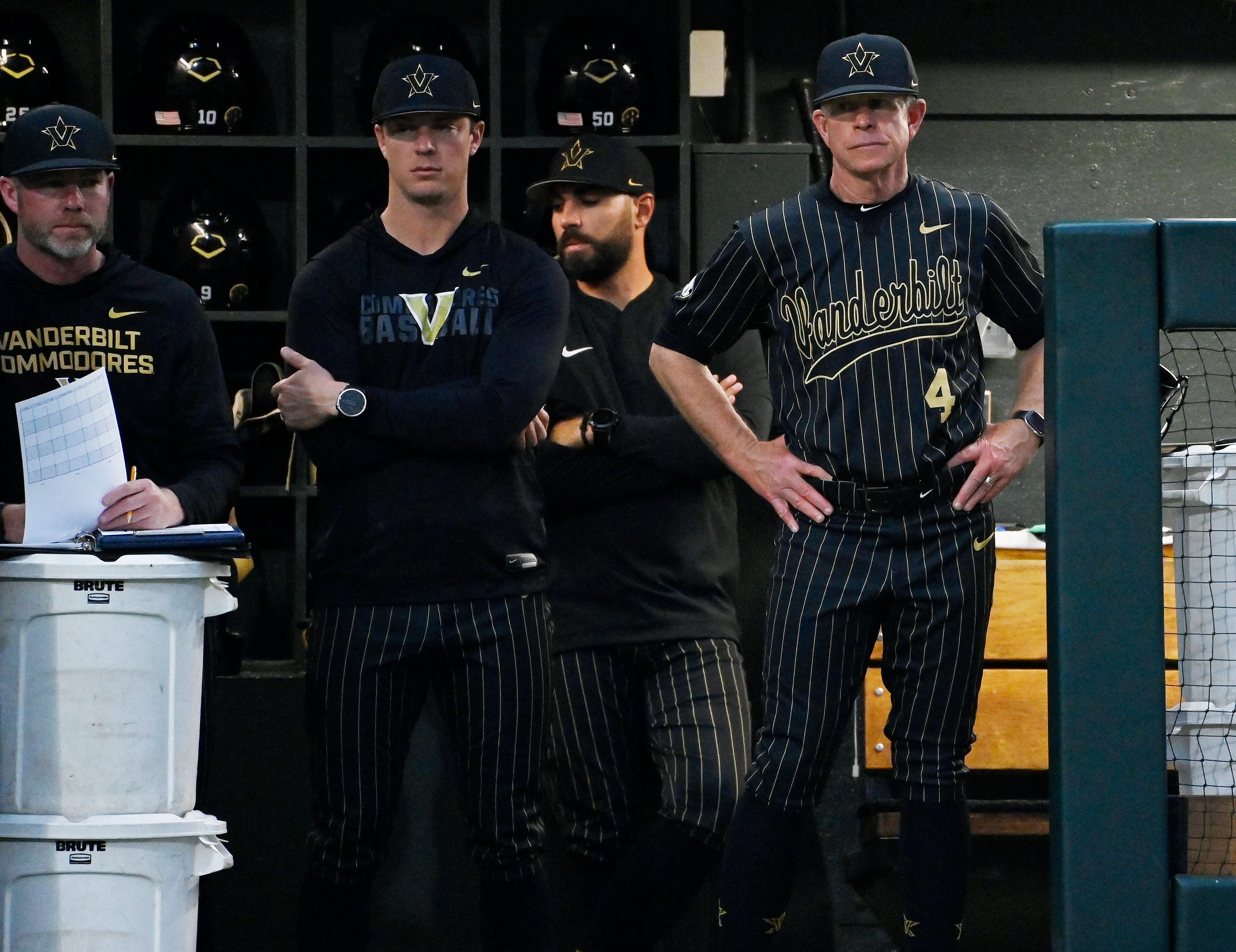 Lio Garcia, top-10 player in 2028 class, commits to Vanderbilt baseball