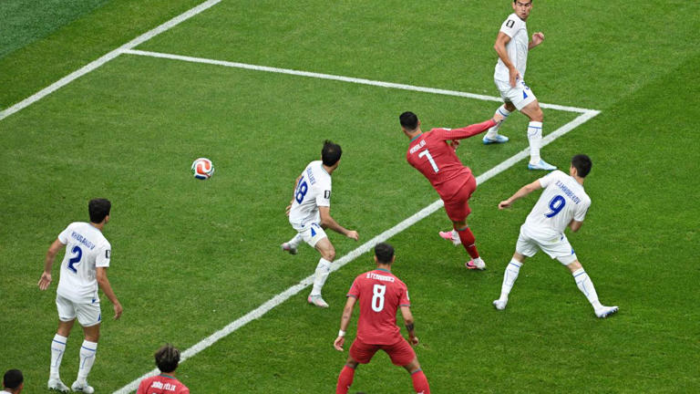 Cristiano hace historia en Houston: marca en seis Mundiales y se sacude la presión con Portugal