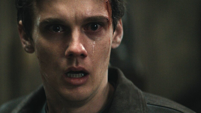 Evil Dead Burn : Hunter Doohan promet un film qui reliera toute la ...