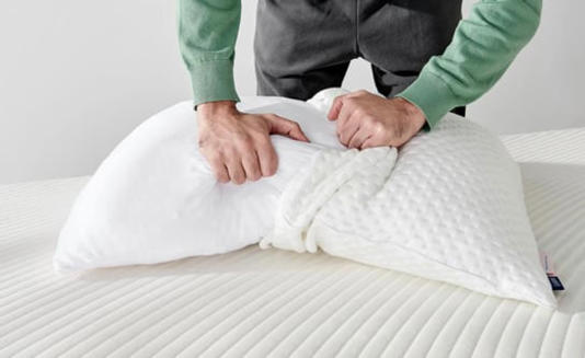 ¿Cada cuánto se deben cambiar las almohadas? Lo que dicen los expertos