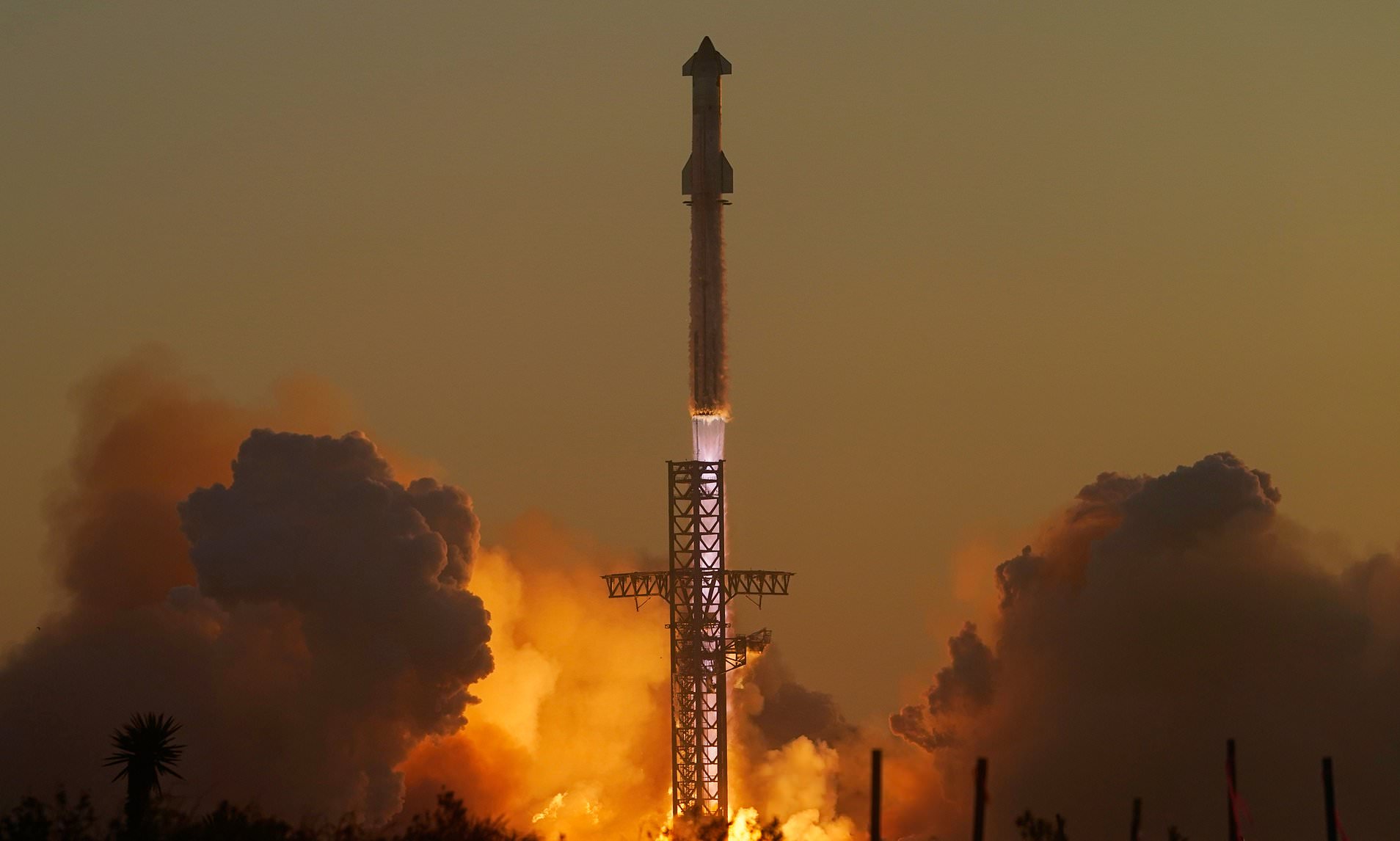 SpaceX shares rebound after $1 trillion rout that cost founder Elon Musk $350bn