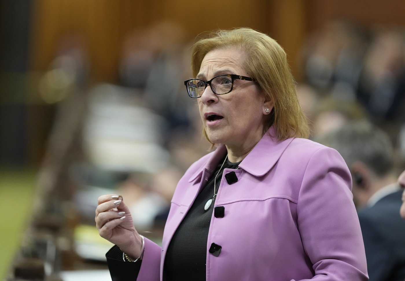 Minister says 'something' happened to trigger order to surrender ...