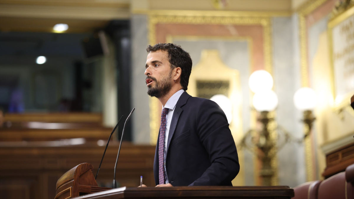 Vox y PP defienden la "prioridad nacional" de sus acuerdos ...