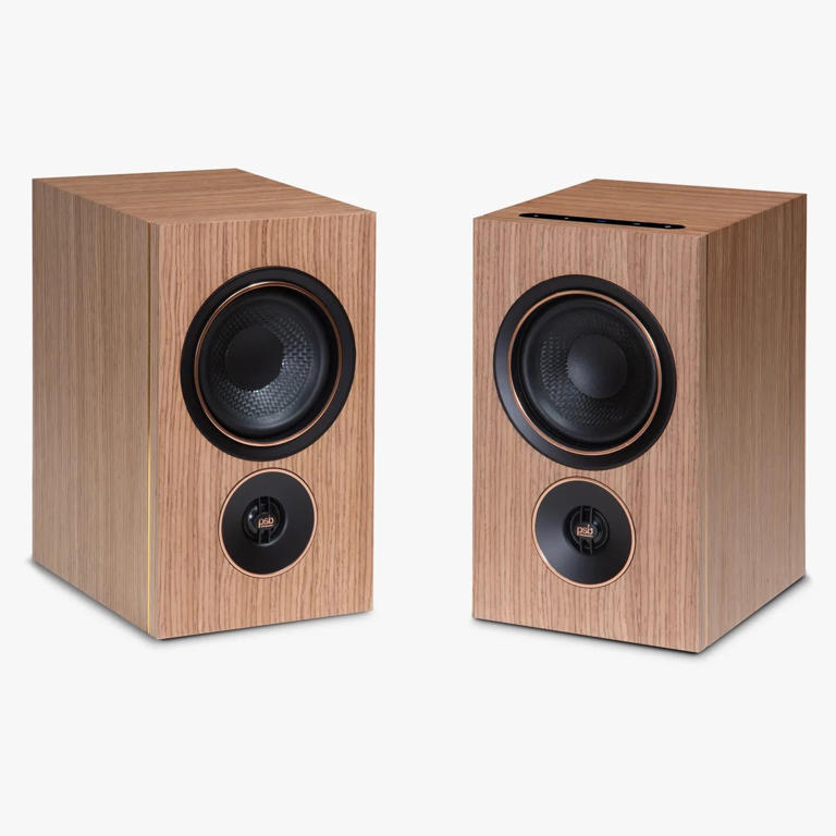 These compact bookshelf speakers promise to make stereo hi-fi easy
