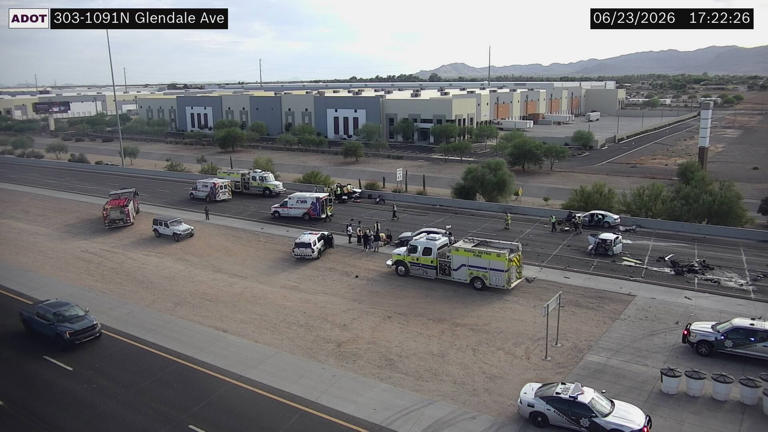 Loop 303 reopens in Glendale after crash