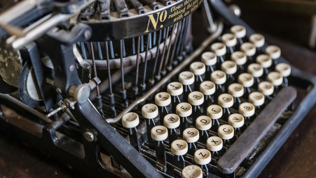 tom-hanks-lifelong-love-of-typewriters