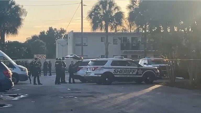 Man arrested after nearly 12-hour standoff at Orange County apartment ...