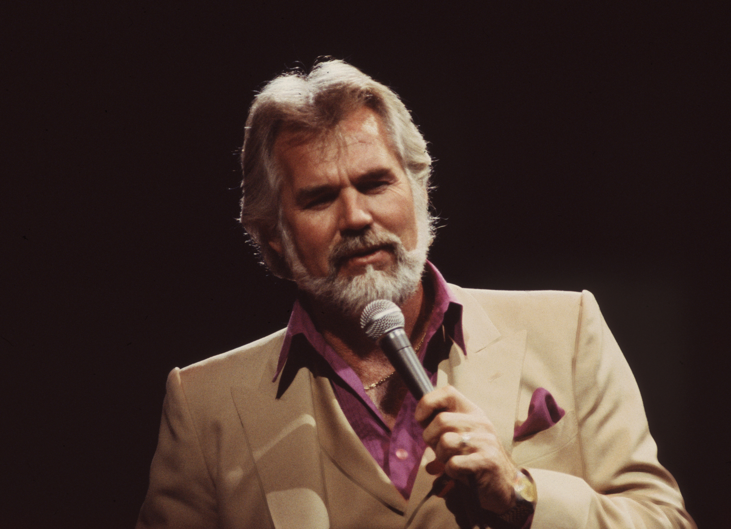 20 songs for an essential '70s country music playlist