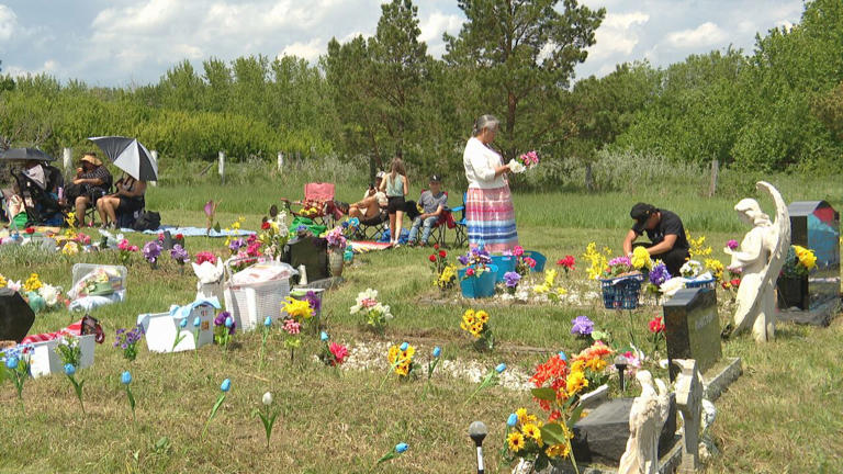 Pheasant Rump Nakota First Nation's Flower Day about remembering loved ...