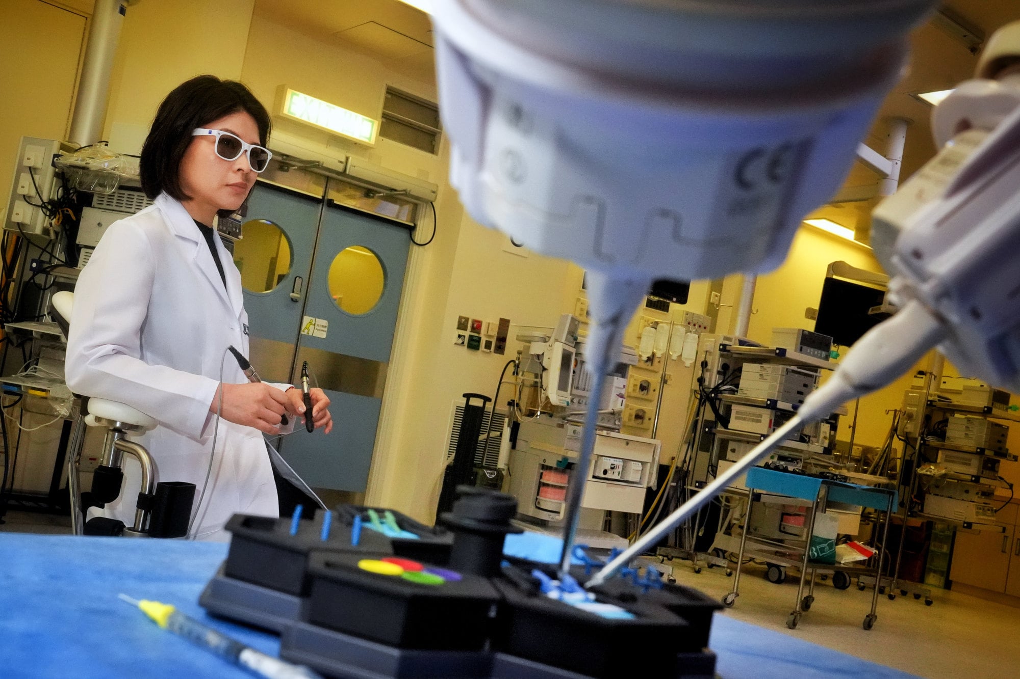 Hong Kong pioneers world-first robotic living-donor liver transplant