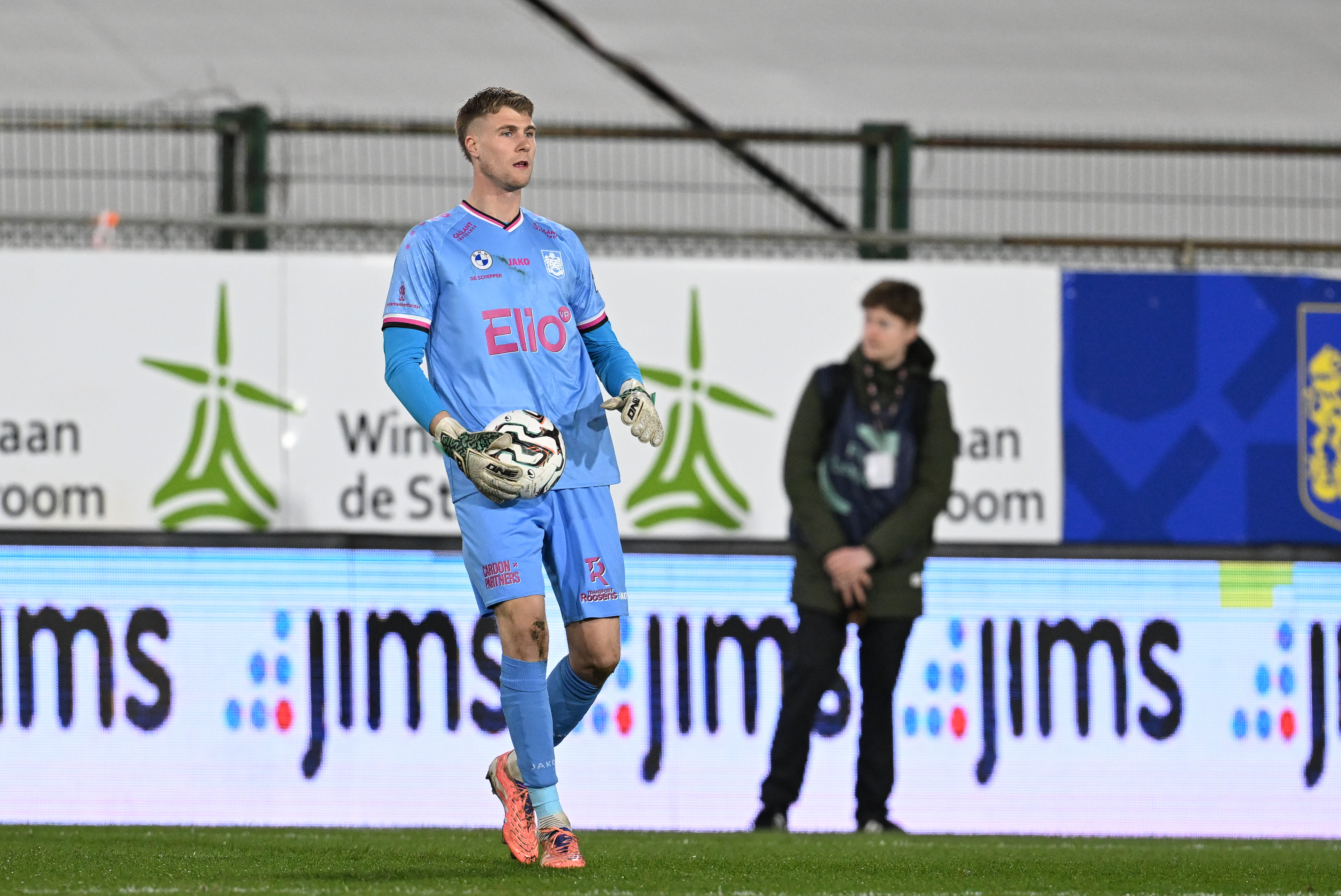 Bundesliga-club serieus geïnteresseerd in Nederlandse doelman Reus
